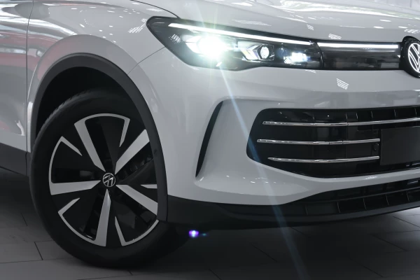 2025 Volkswagen Tiguan CT 150TSI Elegance SUV Image 6