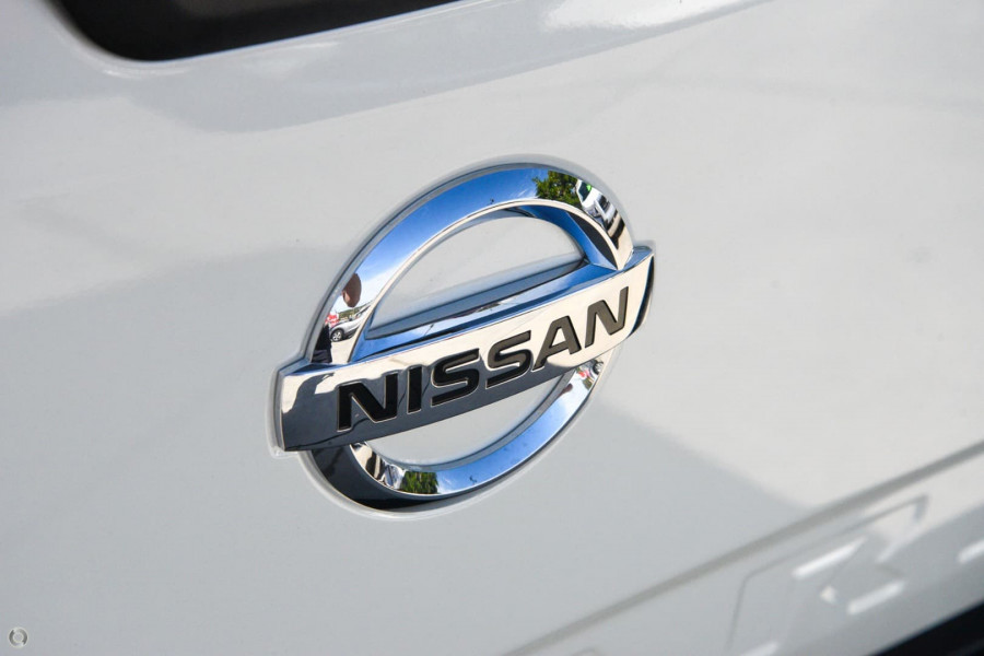 2021 Nissan Navara D23 ST-X Ute Image 11