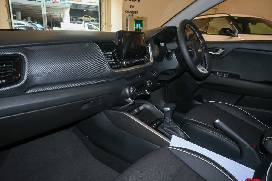 2025 Kia Stonic YB GT-Line SUV Image 8