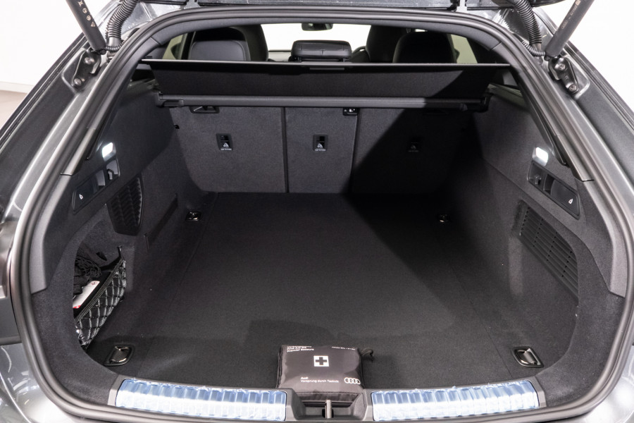 2025 Audi A5 B10 TFSI 200kW S line Wagon
