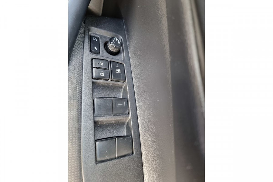 2022 Toyota Corolla ZWE219R  Ascent Sport Hybrid Hatch Image 18