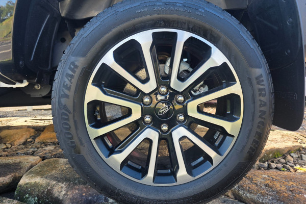 2024 MY24.5 Ford Ranger P703 Platinum Ute Image 32