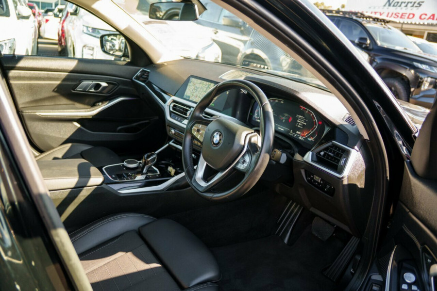 2022 BMW 3 Series G20 320i Luxury Line Sedan Image 14