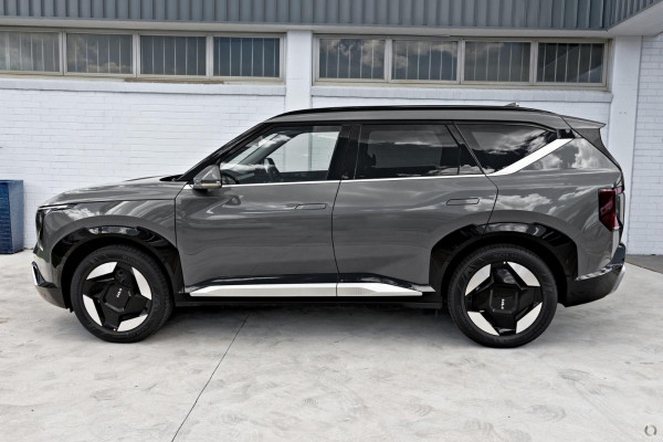 2026 Kia EV5 OVc Earth SUV Image 5