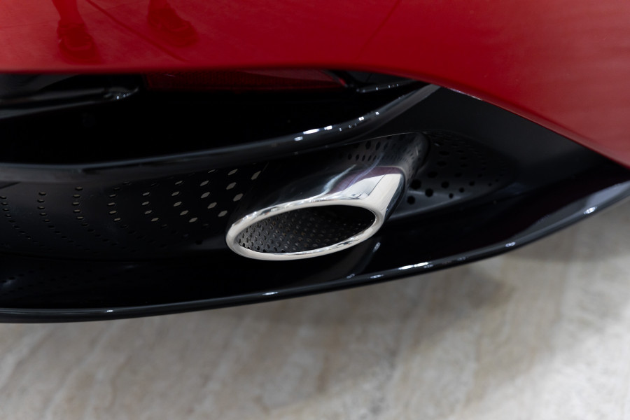 2024 Aston Martin DB12 Coupe Image 31