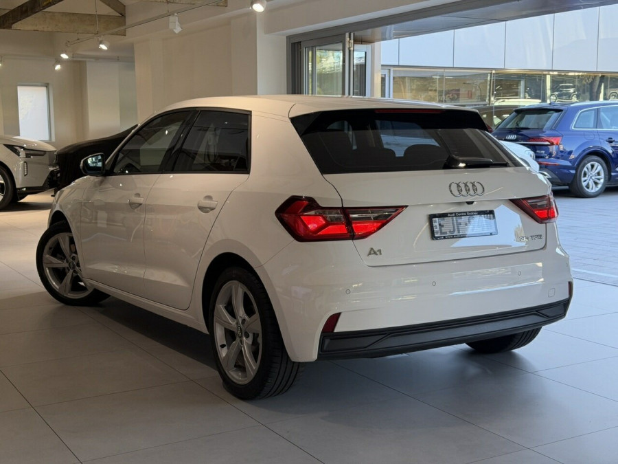 2020 Audi A1 GB 35 TFSI Hatch Image 3