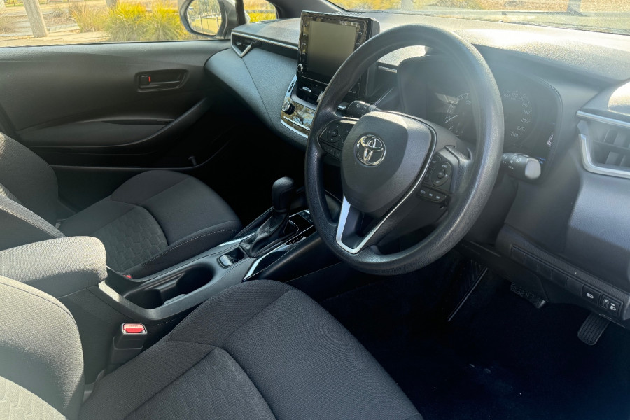 2022 Toyota Corolla ZWE219R  Ascent Sport Hybrid Hatch Image 11