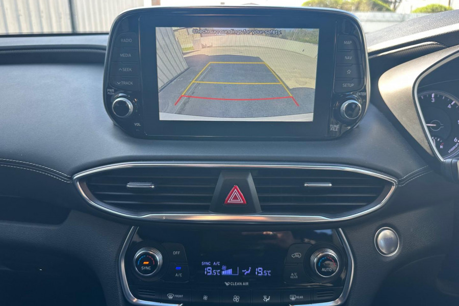2020 Hyundai Santa Fe TM.2 Elite SUV Image 24