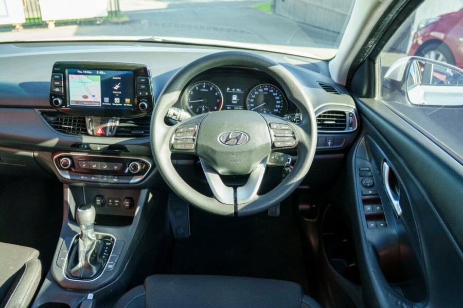 2017 MY18 Hyundai i30 PD Active Hatch Image 8
