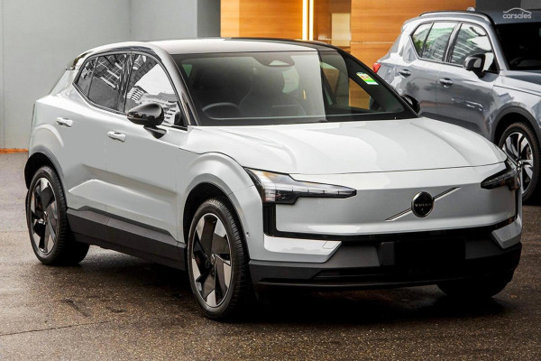 2026 MY27 Volvo EX30  Ultra P5 Long Range SUV Image 2