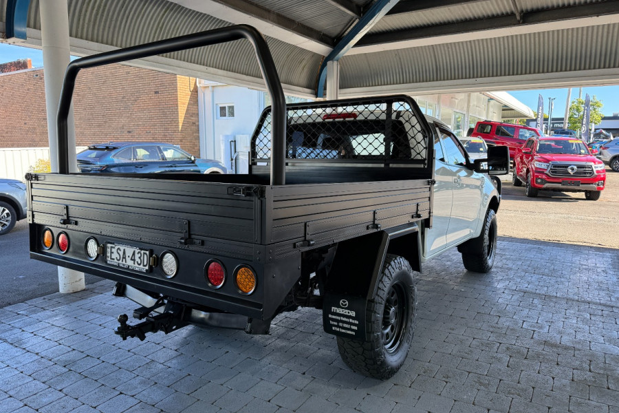 2021 Mazda BT-50 XT Cab Chassis Image 7
