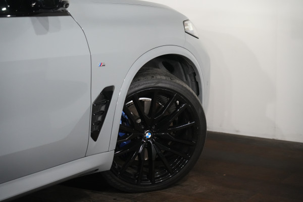 2023 BMW X5 xDrive30d M Sport SUV image 11