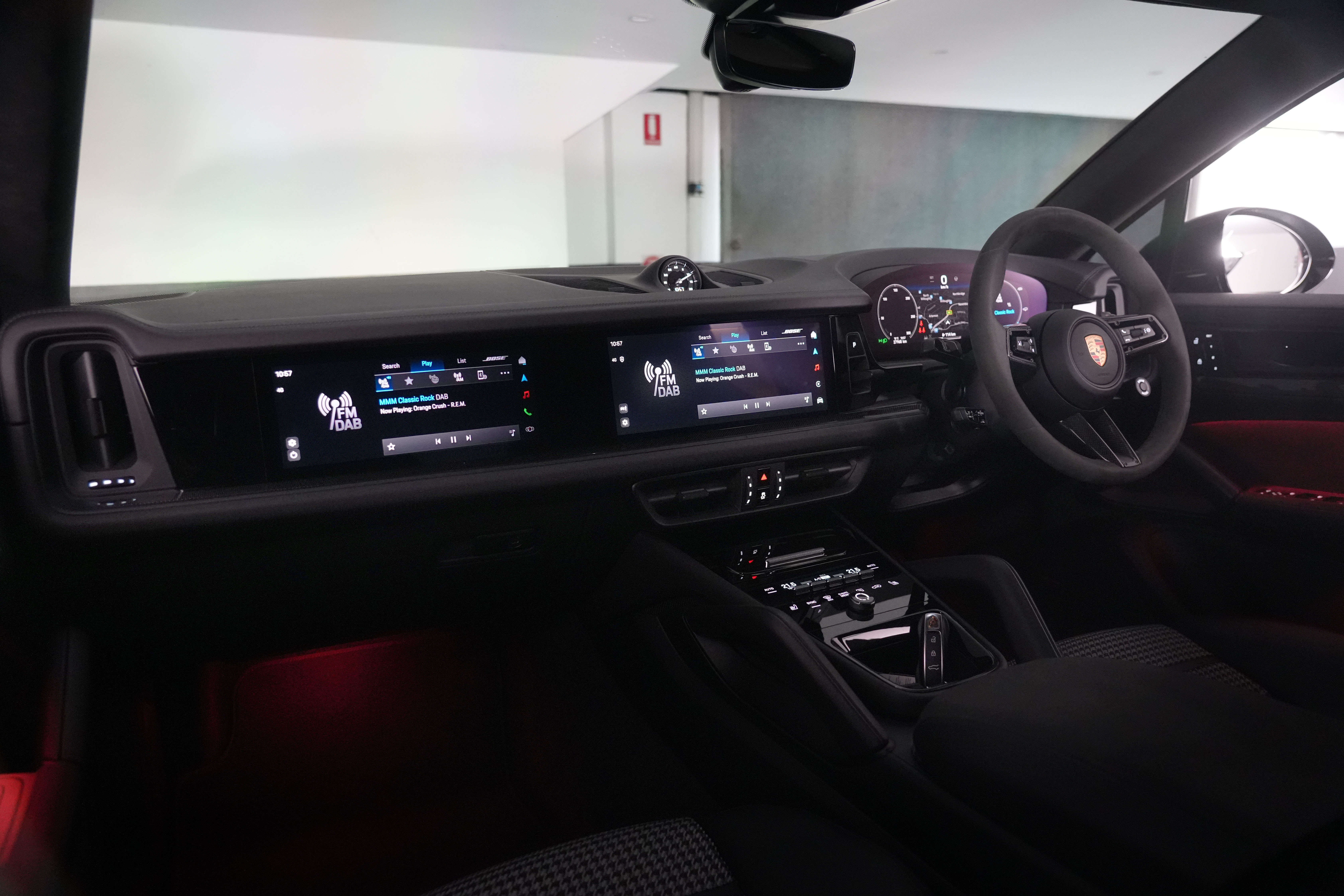 2024 Porsche Cayenne GTS Coupe Image 28