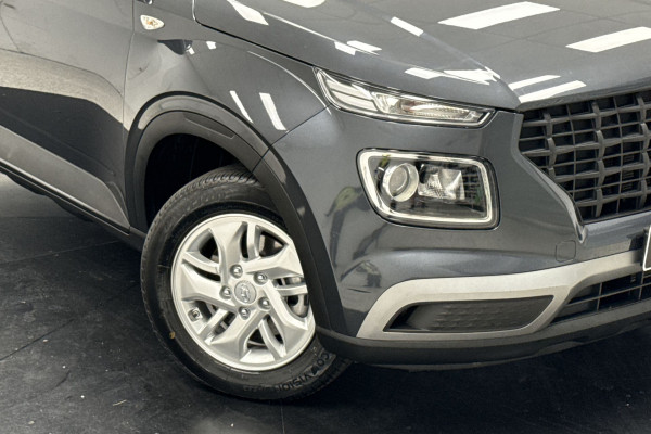 2021 Hyundai Venue QX.V3  SUV Image 2