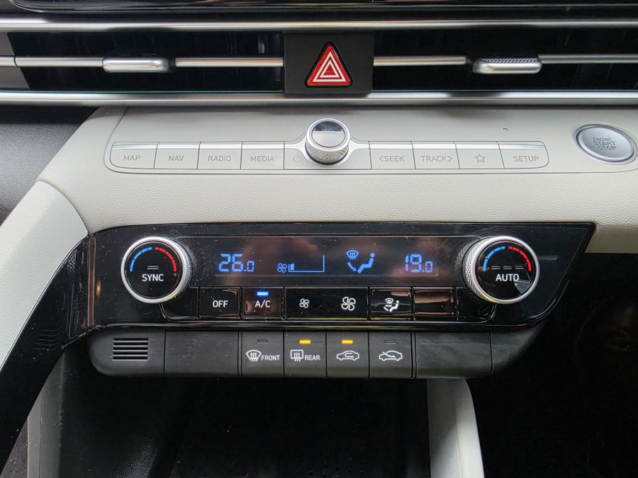 2021 Hyundai i30 CN7.V1 Elite Sedan Image 17