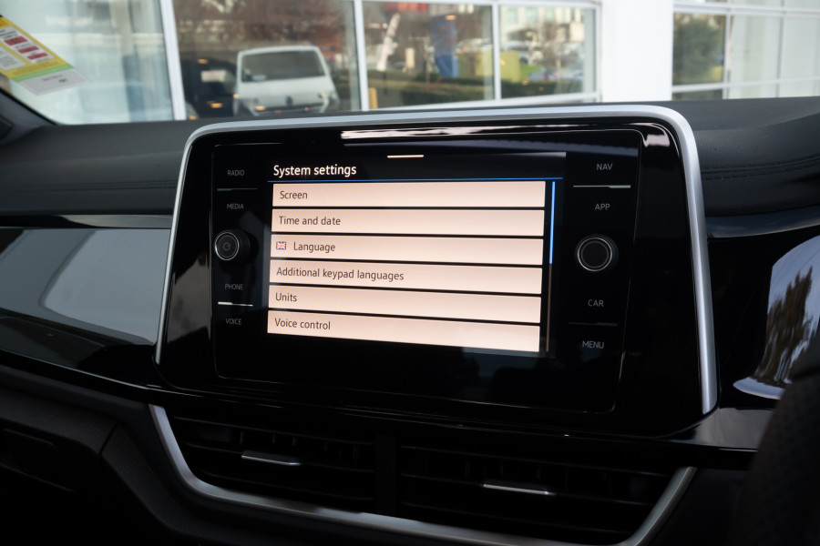 2025 Volkswagen T-Roc D11 140TSI R-Line SUV Image 20