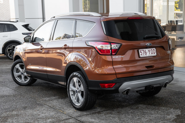 2017 Ford Escape SUV image 2