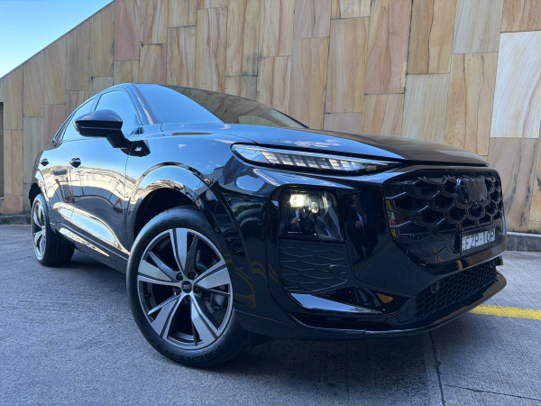 2026 Audi Q3 TFSI Sport SUV image 3
