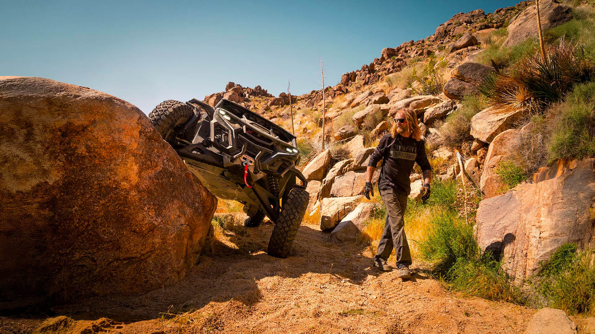 New Can-Am Maverick R X RC
