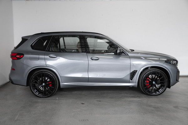 2026 BMW X5 G05 LCI xDrive30d M Sport SUV image 3