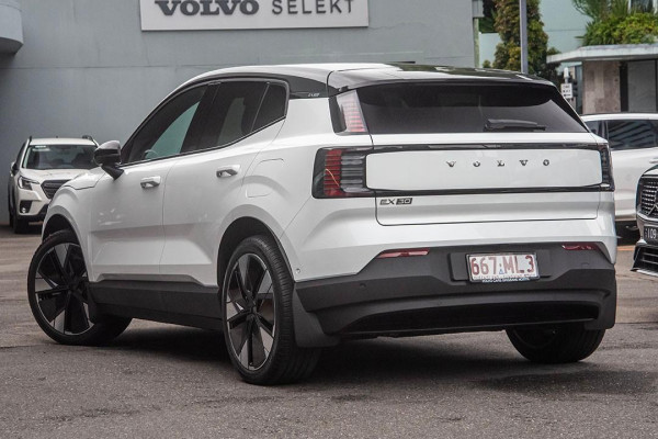 2024 MY25 Volvo EX30  Twin Motor Performance Ultra SUV Image 4