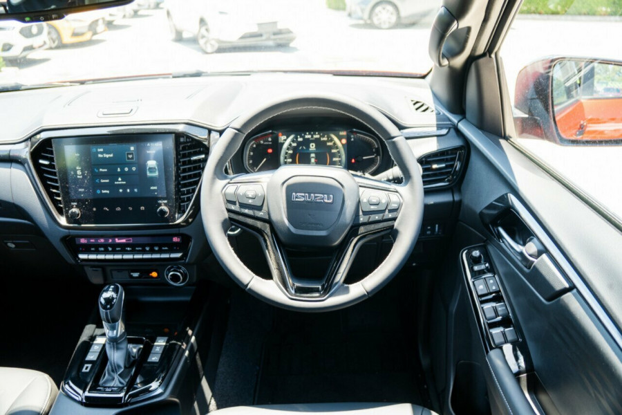 2025 MY25.5 Isuzu D-MAX RG BLADE Ute Image 13