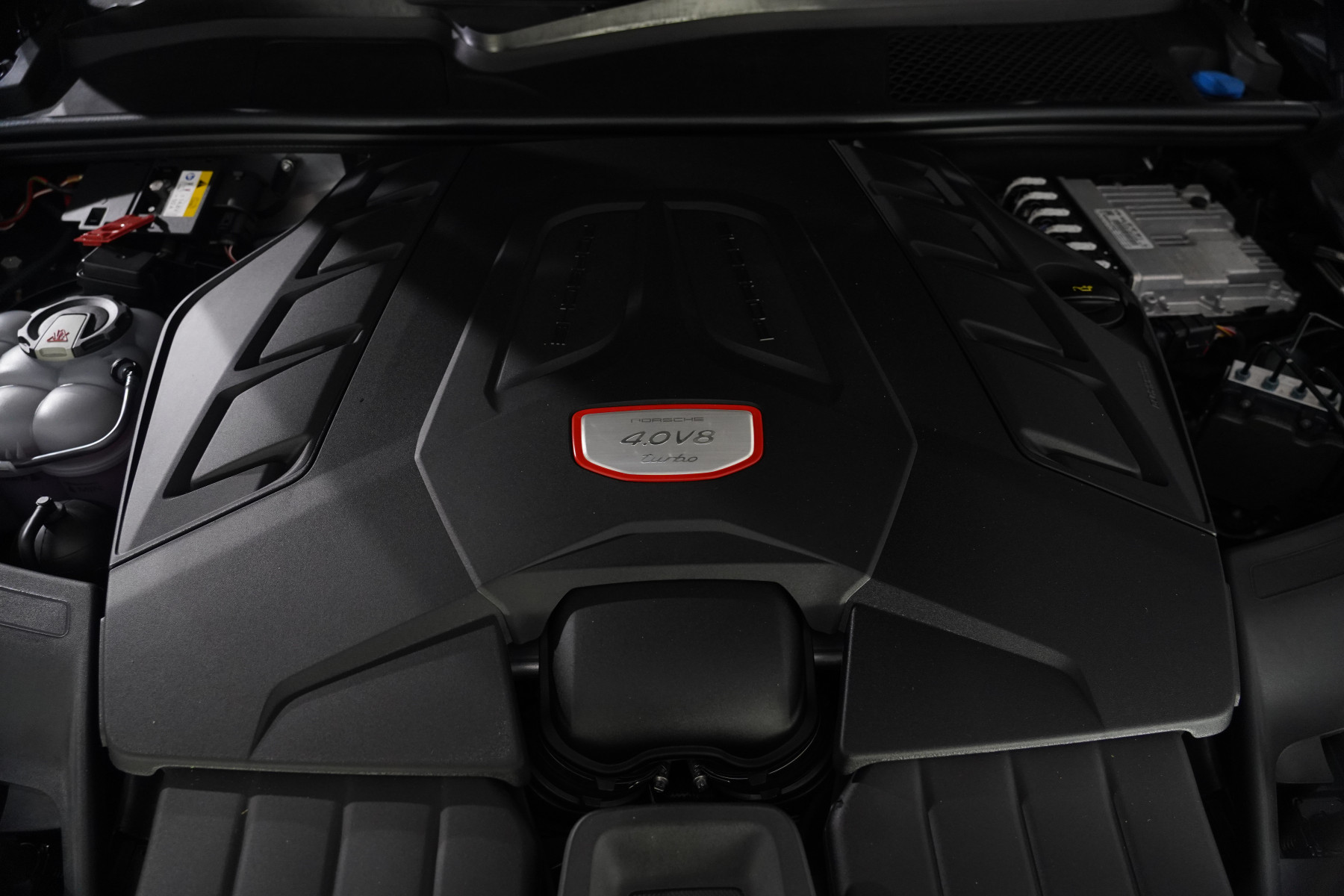2019 Porsche Cayenne Turbo Coupe Image 38