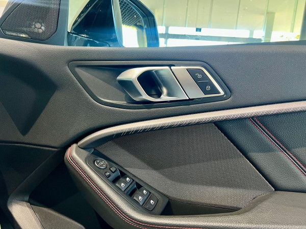 2021 BMW 1 Series F40 128ti Hatch image 9
