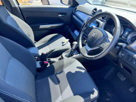 2023 Suzuki Vitara LY Series II  SUV image 11