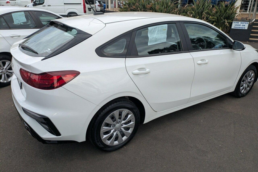 2021 MY22 Kia Cerato BD Sport Hatch Image 7