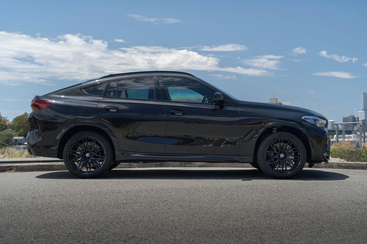 2021 BMW X6 M Competition SUV Image 7