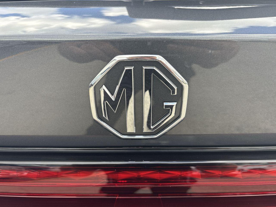 2025 MG QS IS31 Essence SUV Image 11