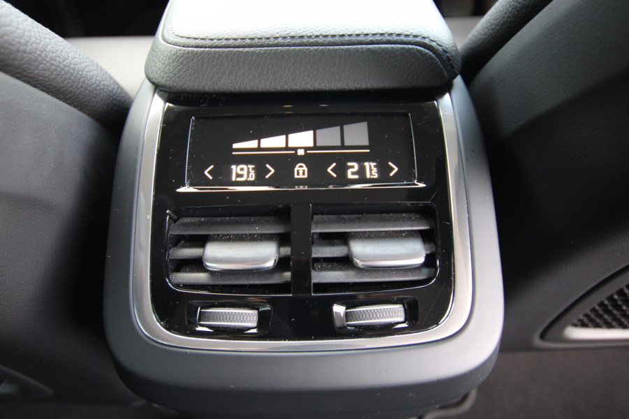 2017 MY18 Volvo XC60 UZ MY18 D4 Suv Image 15