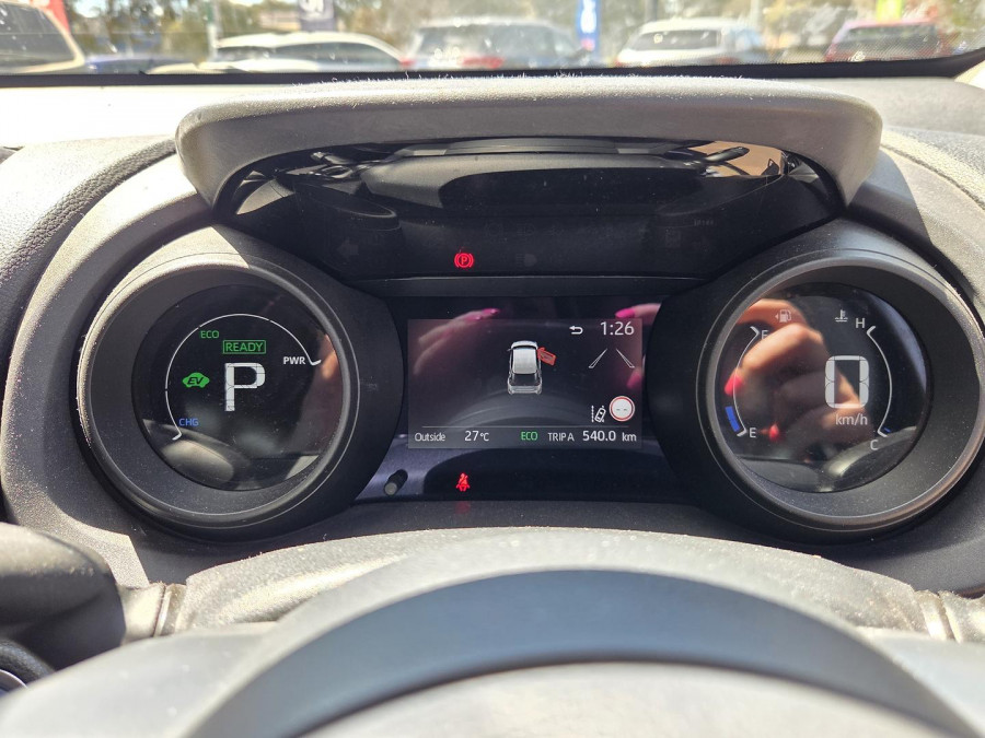 2021 Toyota Yaris Cross MXPB10R GX SUV Image 8