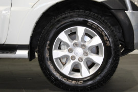 2011 Mitsubishi Pajero NW Turbo GLS Suv