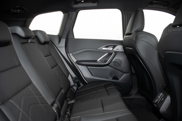 2026 BMW X1 U11 sDrive18i SUV image 10