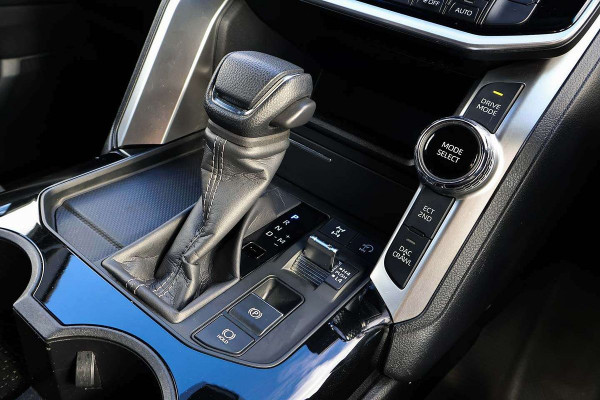 2023 Toyota LandCruiser FJA300R GX SUV Image 17