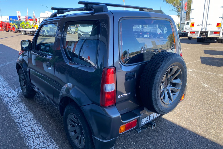 2015 Suzuki Jimny SN413 T6 Sierra Coupe Image 6