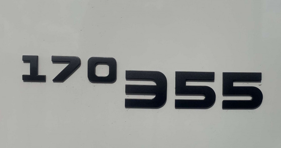 2025 Isuzu  FXD 170-355 AT R62 Cab Chassis Image 22