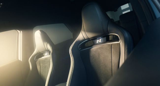 N light seats. Image