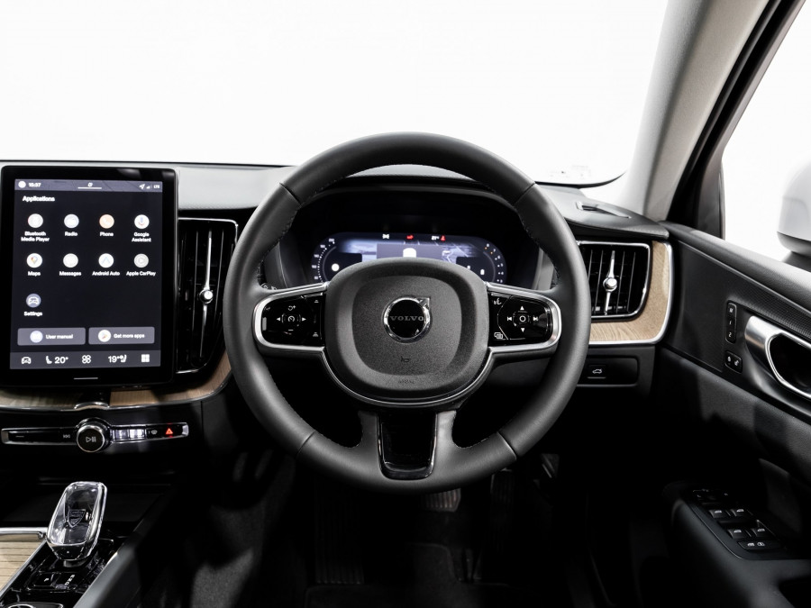 2026 Volvo XC60 UZ B5 Plus 2L Mild Hybrid AWD SUV Image 17