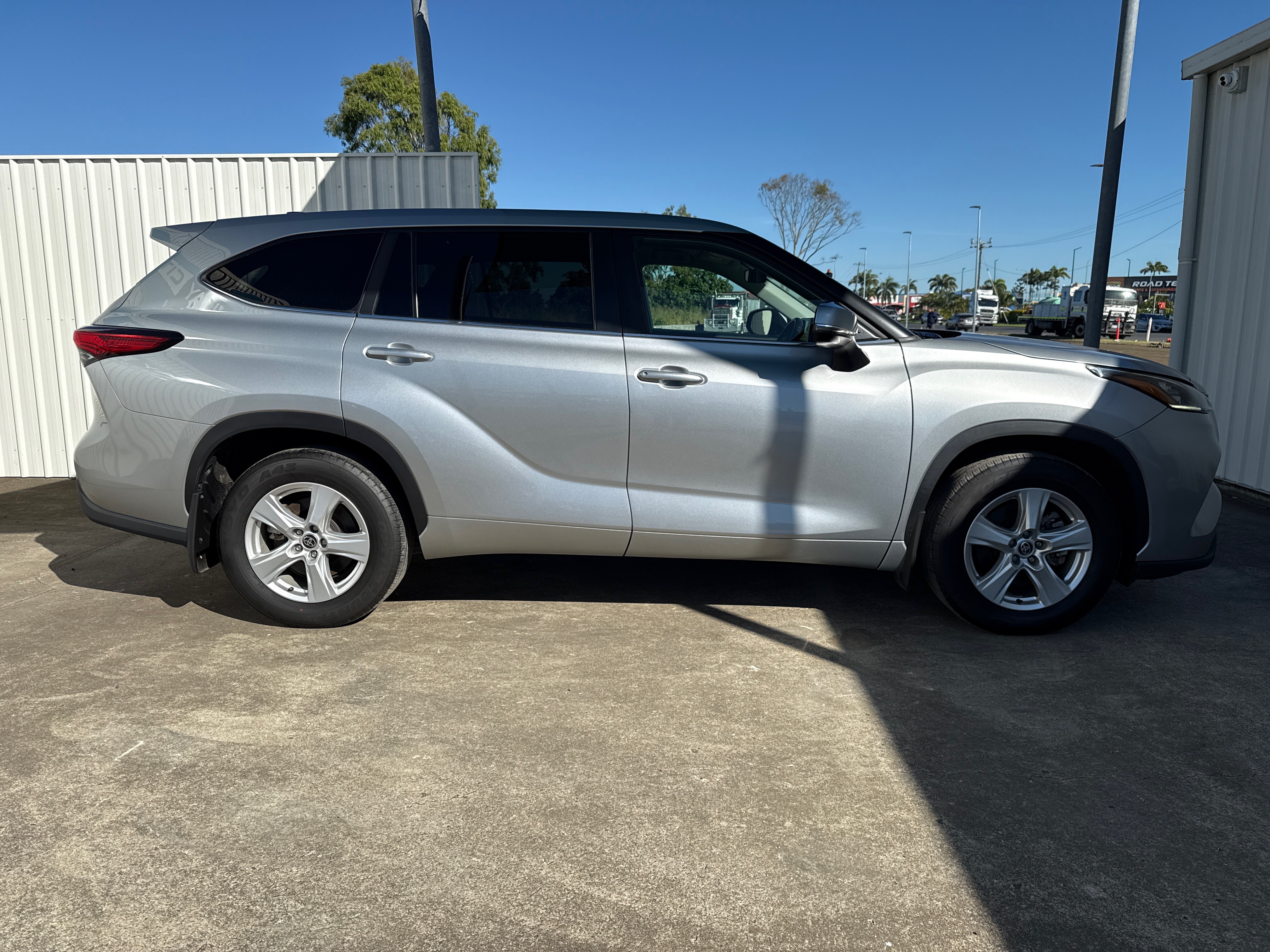 2023 Toyota Kluger TXUA75R (Petrol AWD) GX SUV Image 4