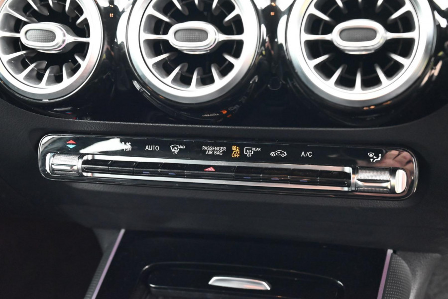 2021 Mercedes-Benz B-Class W247 B180 Hatch Image 16