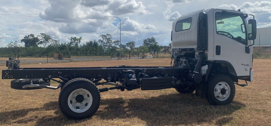 2026 Isuzu NQS 80-175 DT D34 Cab Chassis Image 11