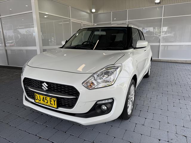 2023 Suzuki Swift AZ Series II GL Hatch Image 1
