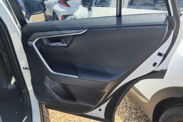 2023 Toyota RAV4 AXAH52R XSE SUV Image 17