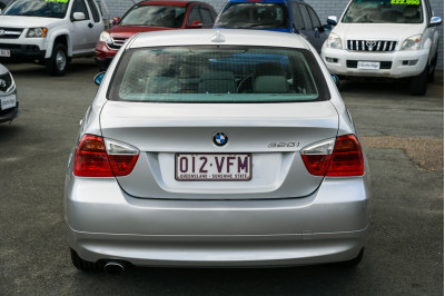 2005 BMW 3 Series E90 320i Sedan Image 5