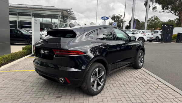 2024 MY24.75 Jaguar E-PACE X540 R-Dynamic SE SUV image 7