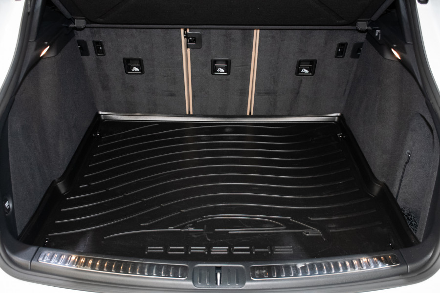 2021 Porsche Macan GTS SUV