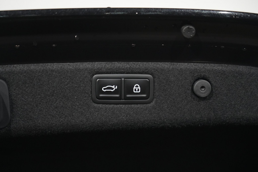 2025 Genesis G70 3.3t Sport Lux Sedan Image 36